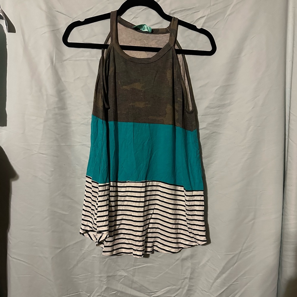 NWT Filly Flair tank